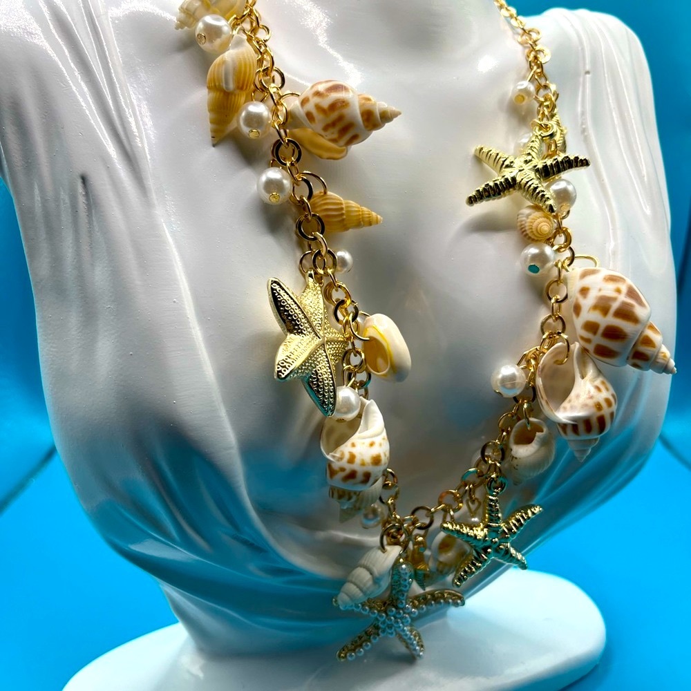 Starfish and Conch Charm Necklace